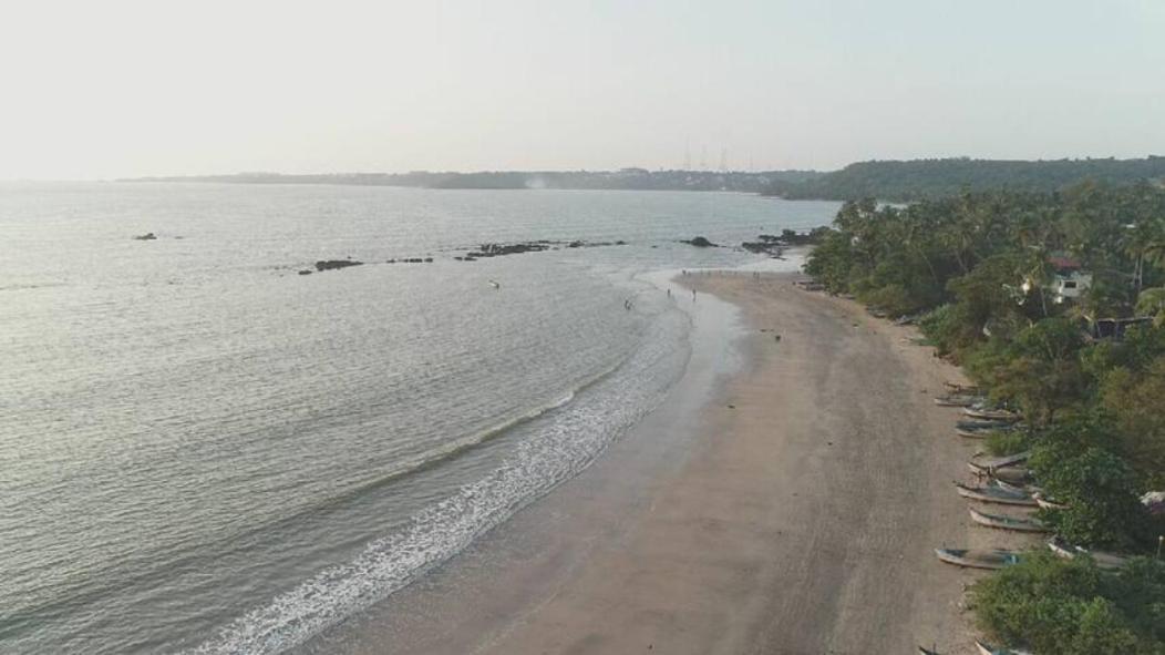 Peace Villa Luxurious 5Bhk Siridao Goa Beach ปณชี ภายนอก รูปภาพ